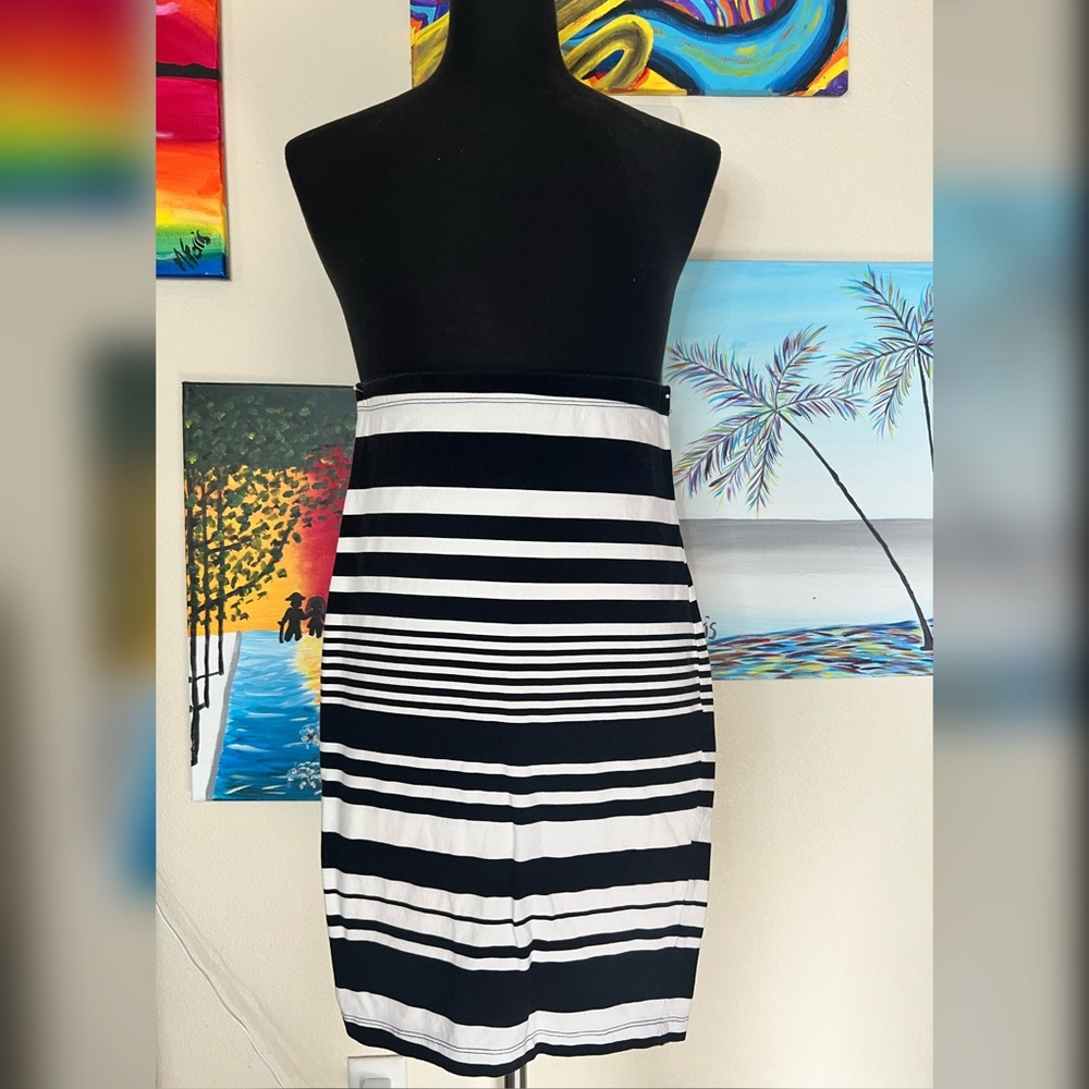 Black & White striped pencil skirt